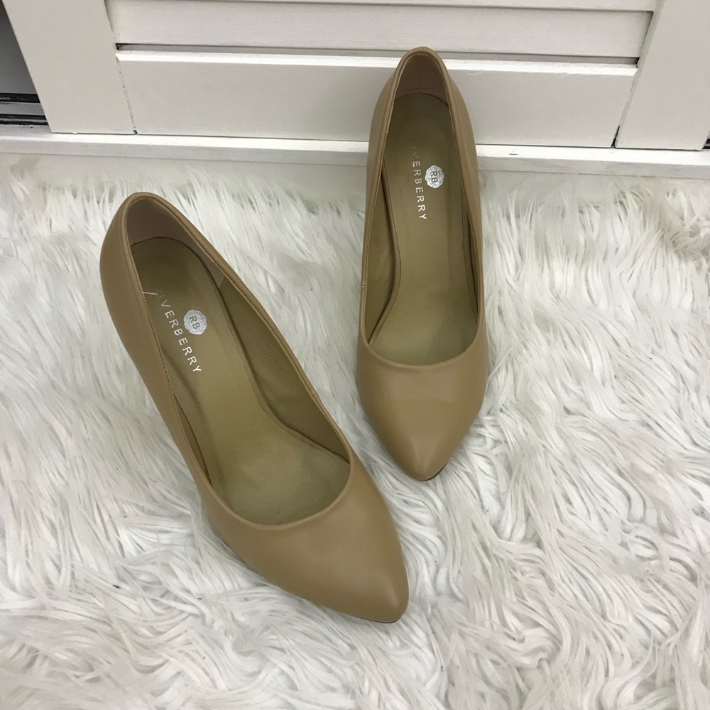 brand new nude heels